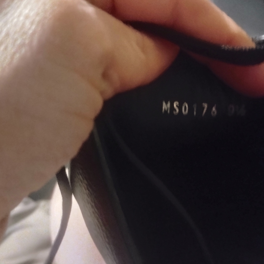 Louis Vuitton Brown and Black Sneakers with Athletic Design - Picture 3 of 4